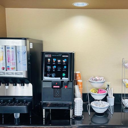 Ardmore Inn & Suites Ardmore Bagian luar foto
