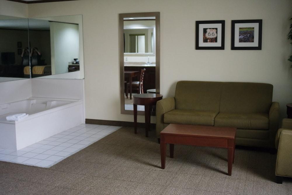 Ardmore Inn & Suites Ardmore Bagian luar foto