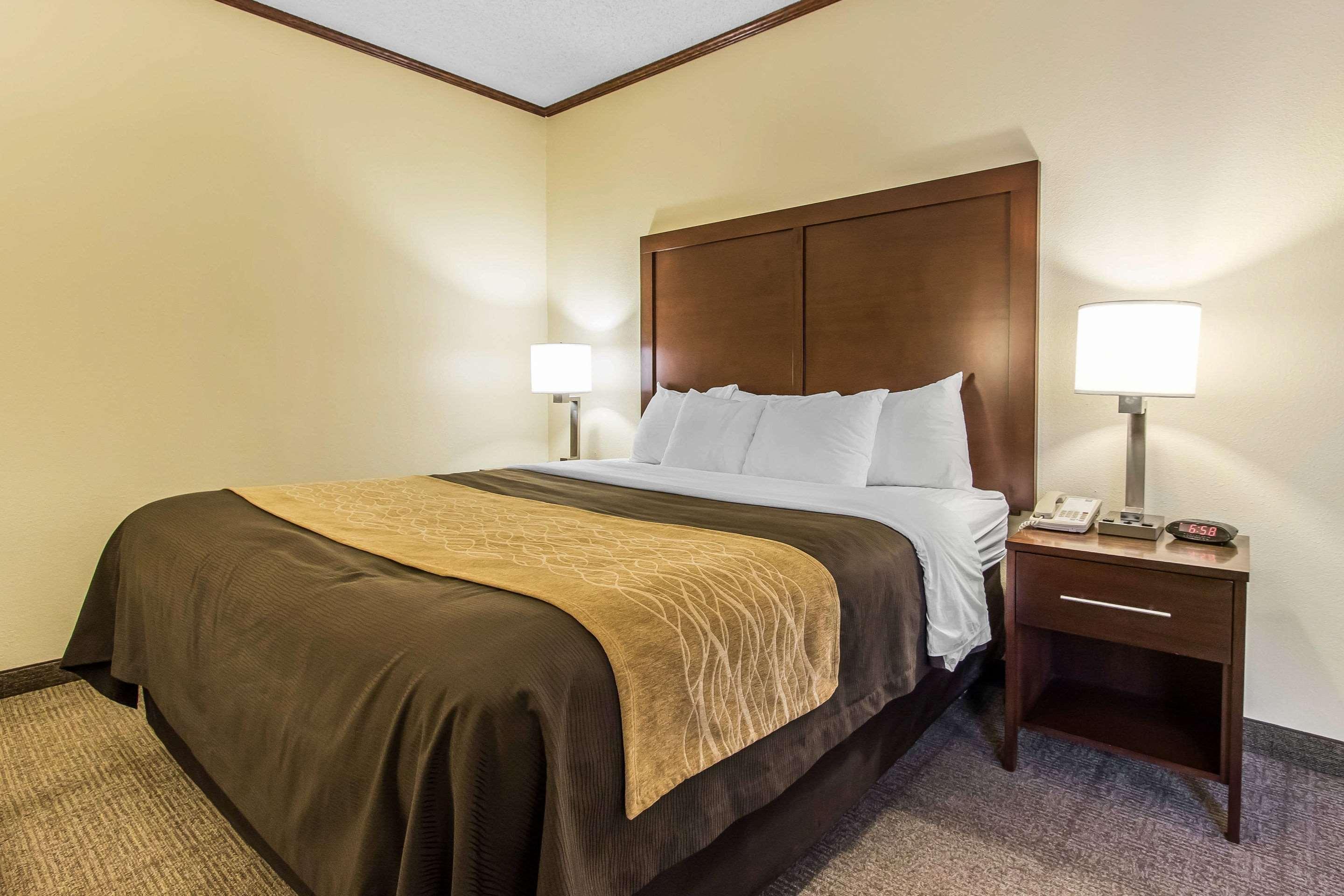 Ardmore Inn & Suites Ardmore Bagian luar foto
