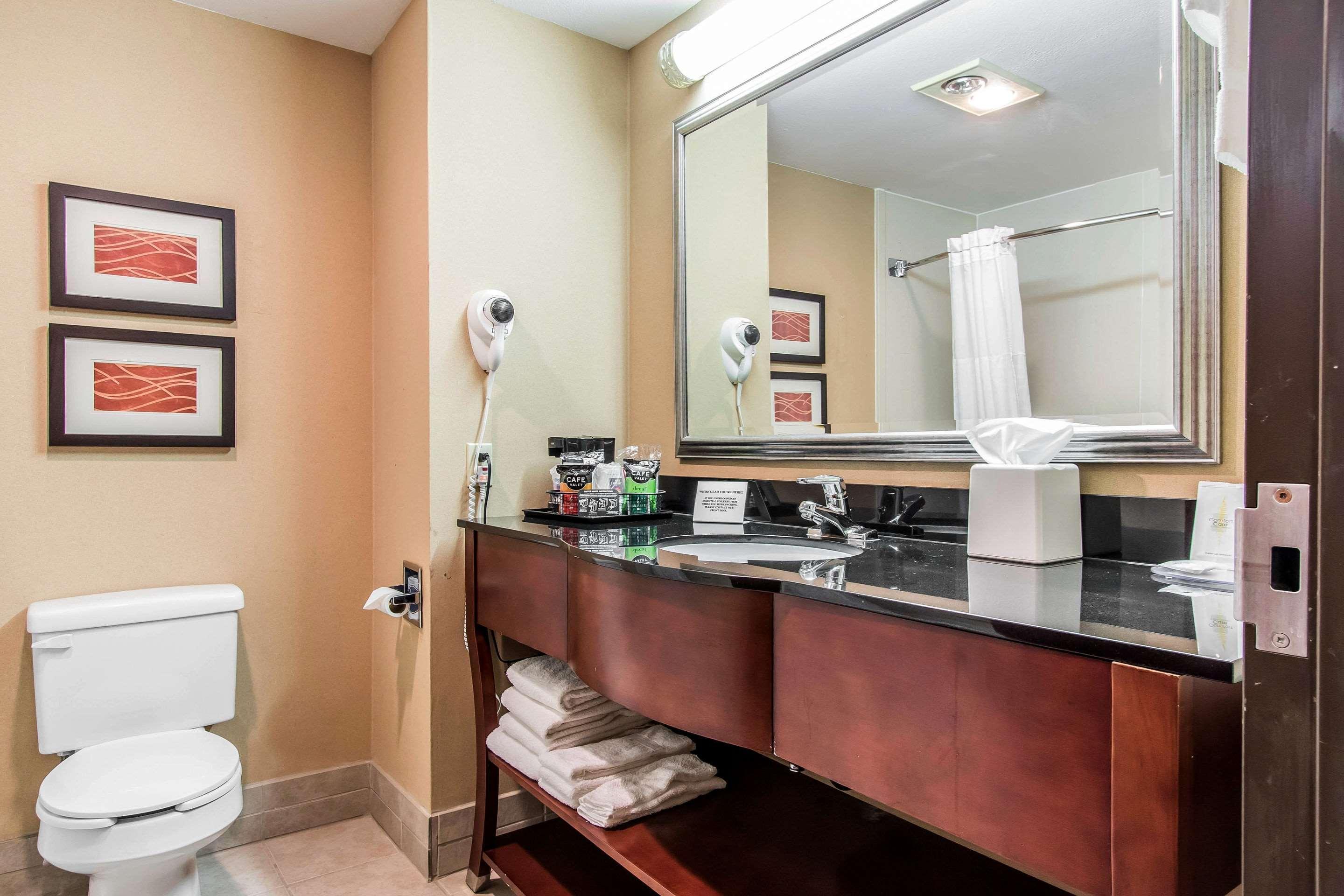 Ardmore Inn & Suites Ardmore Bagian luar foto