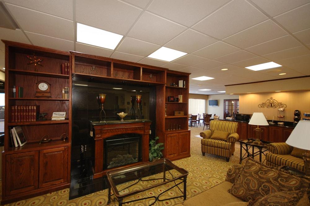 Ardmore Inn & Suites Ardmore Bagian luar foto