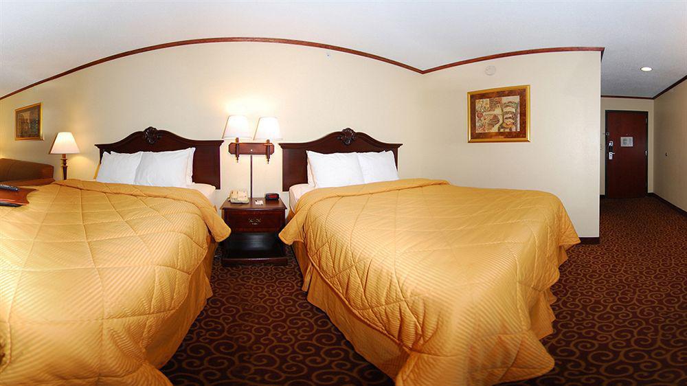 Ardmore Inn & Suites Ardmore Bagian luar foto